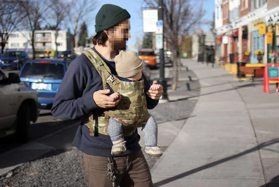 Ferro Concepts Baby Carrier - Image 10